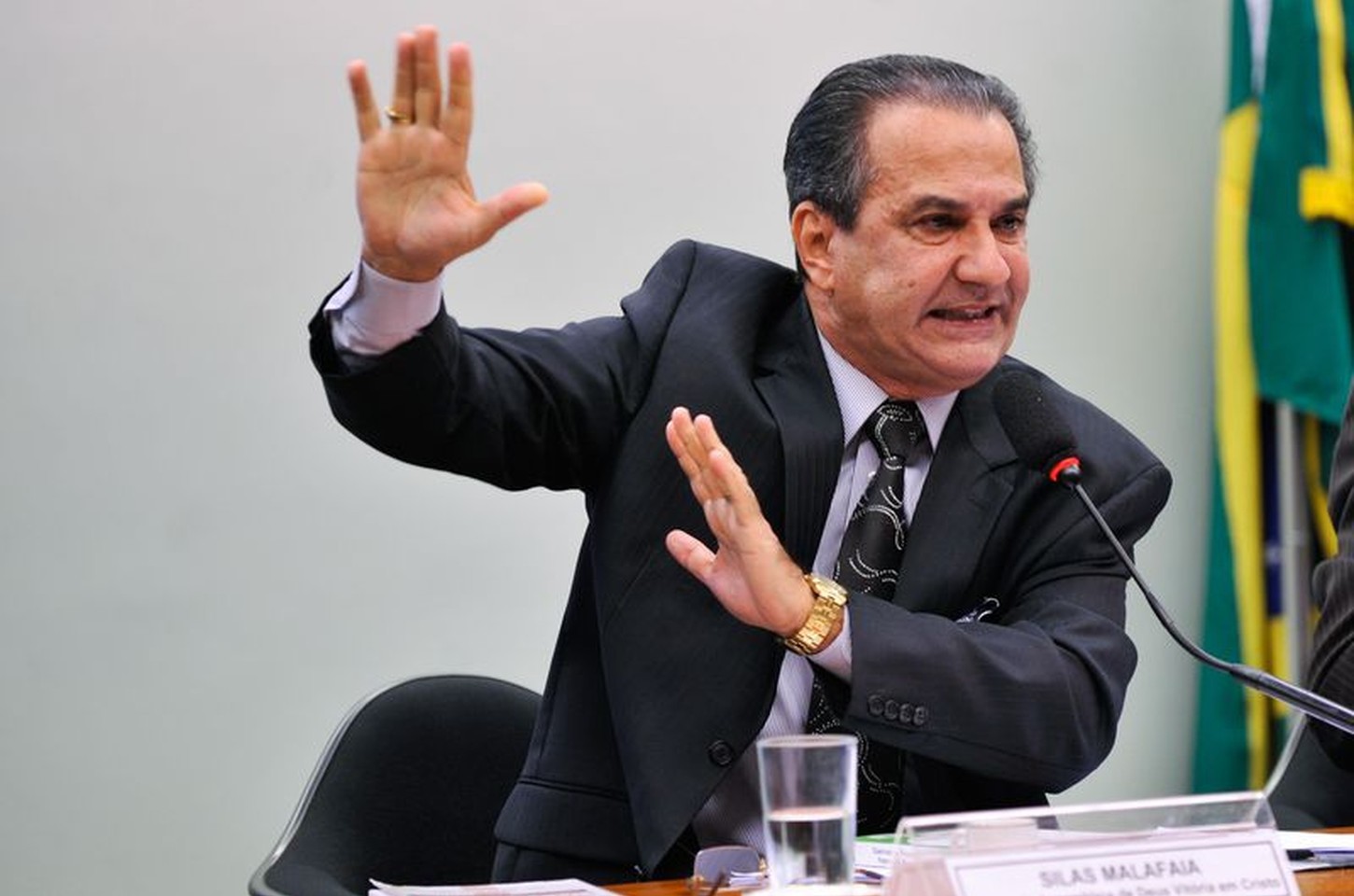 Defesa de Malafaia pede ao STF rejeição de denúncia por injúria