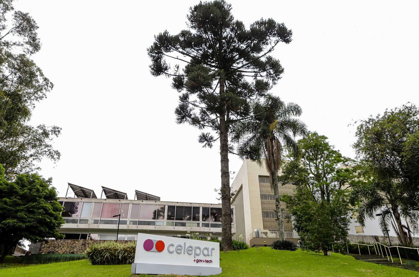 Desestatização da Celepar avança com aval do TCE-PR
