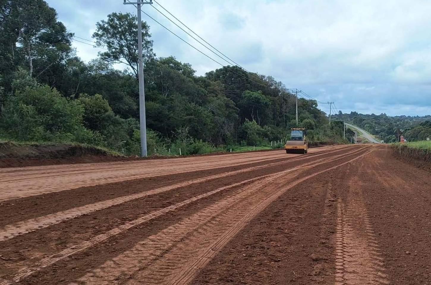 Detonações de rochas interditam rodovia no Paraná nesta quarta