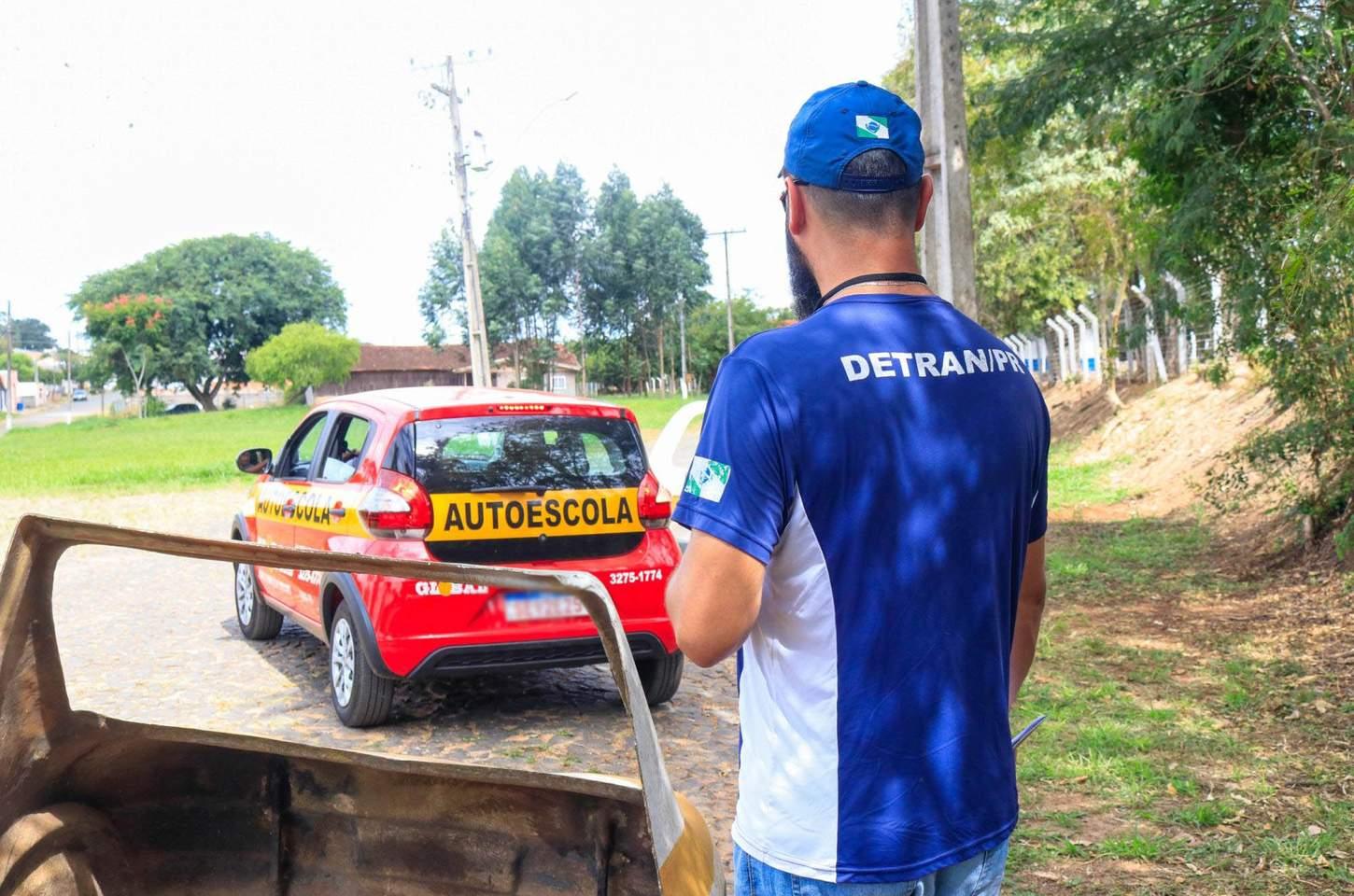 Detran-PR acaba com a baliza no teste prático de direção