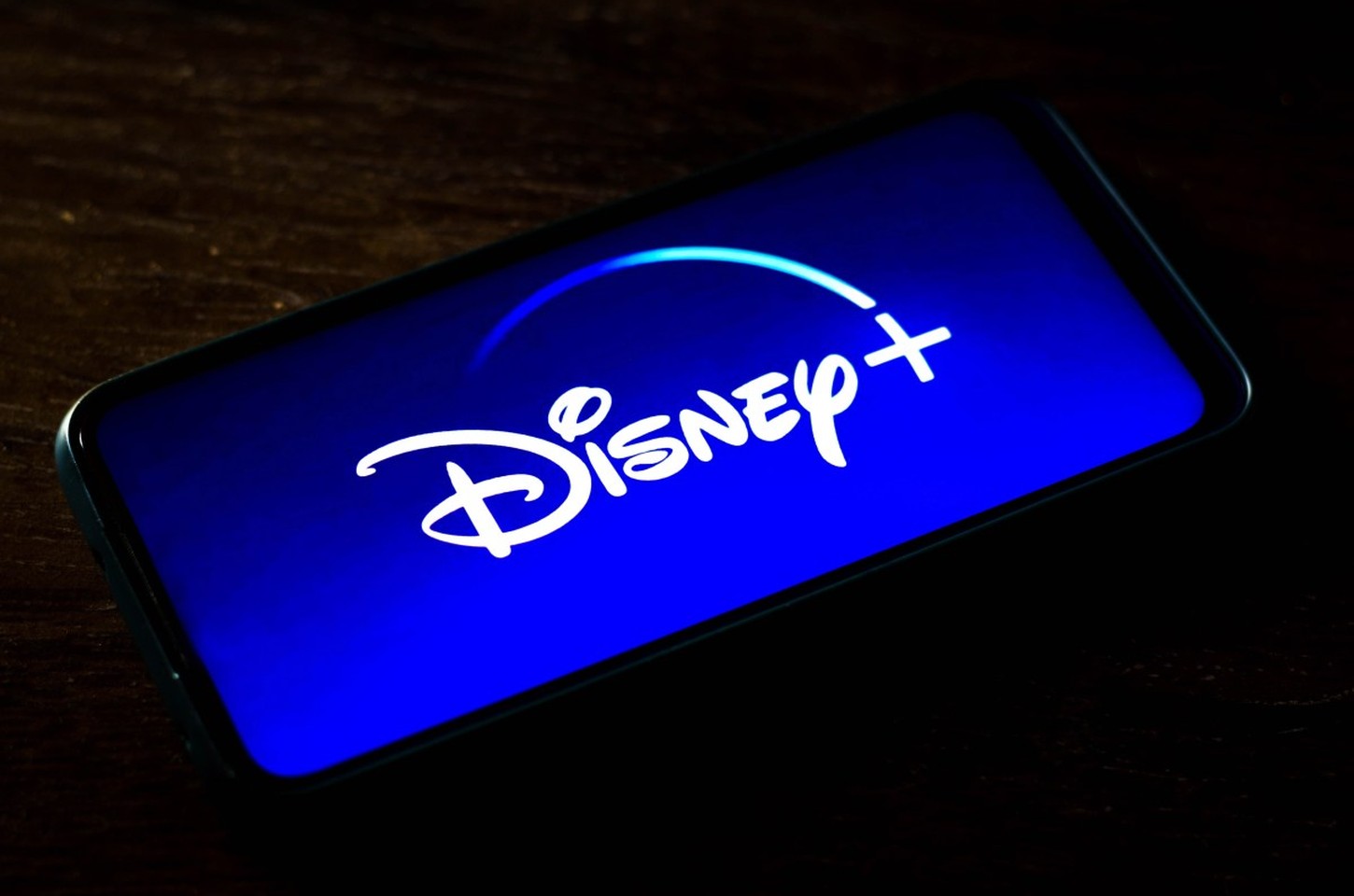 Disney planeja 'super app' unindo Disney+ a parques e cruzeiros