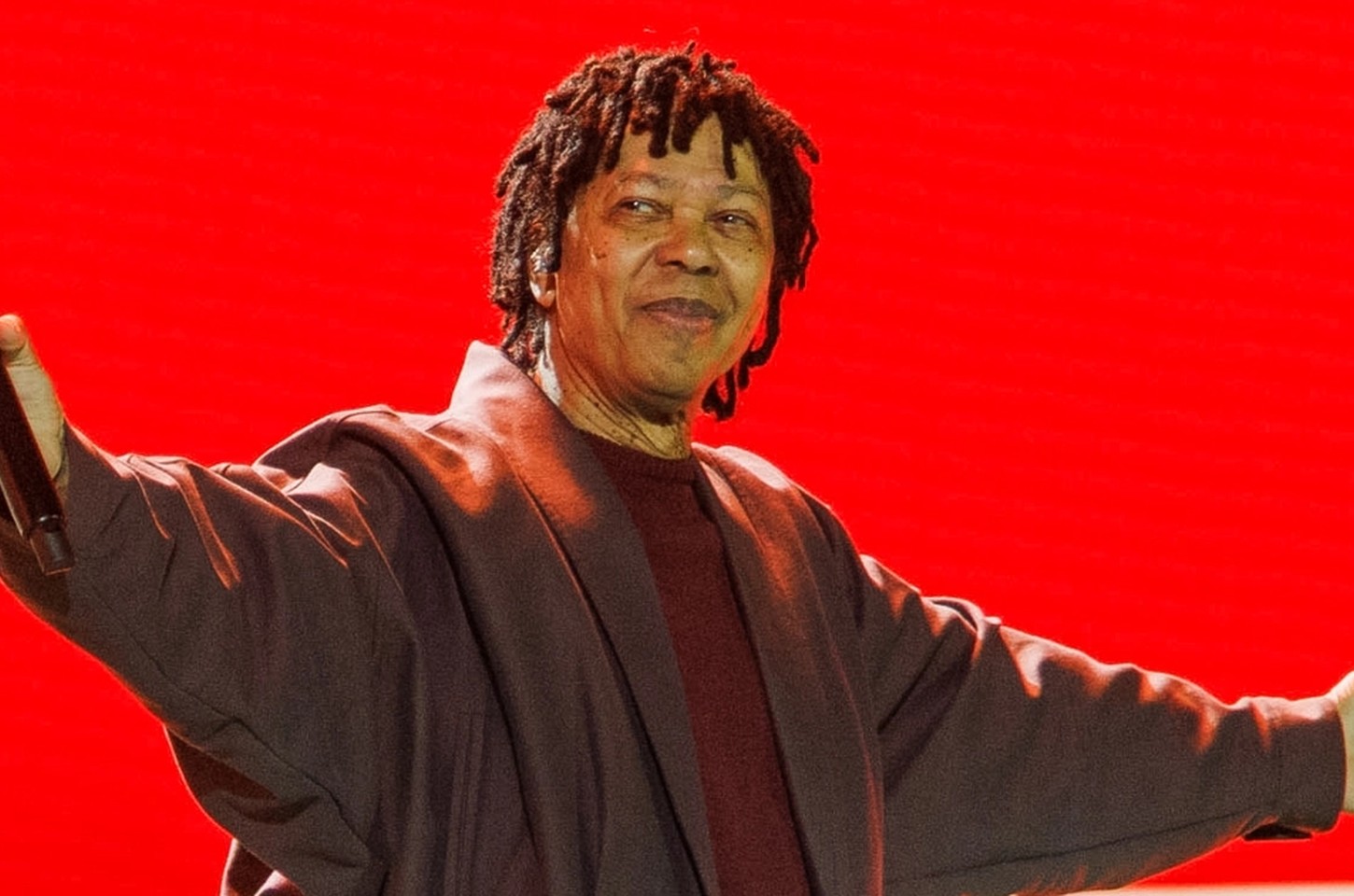 Djavan faz alterações pontuais no repertório em shows em SP e prepara data extra