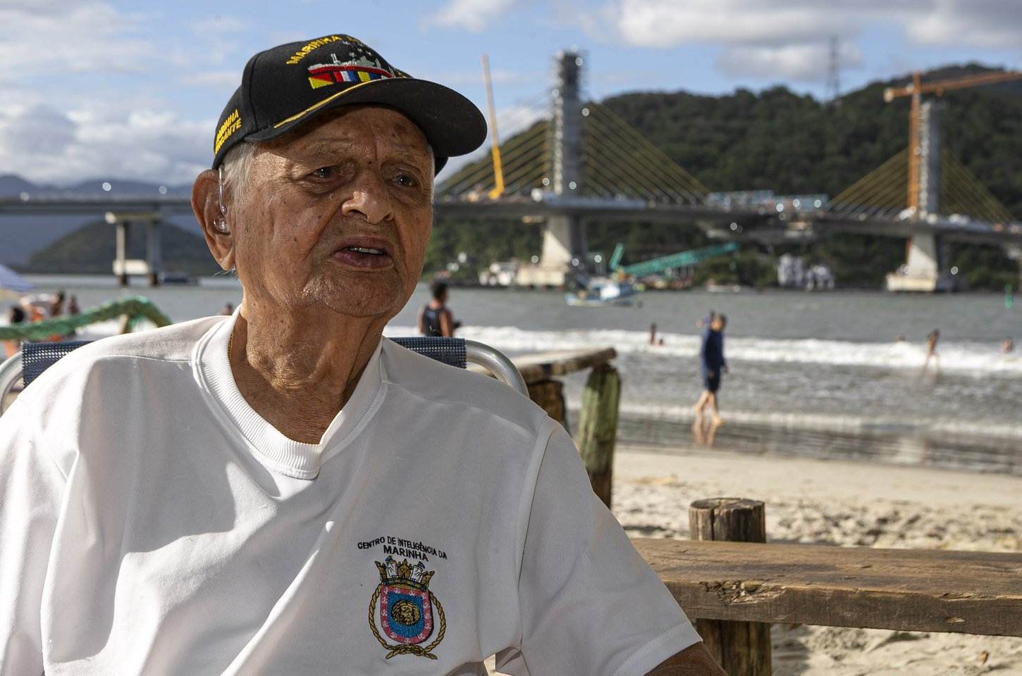 Do ferry boat à ponte: a história de Guaratuba contada por seu primeiro comandante