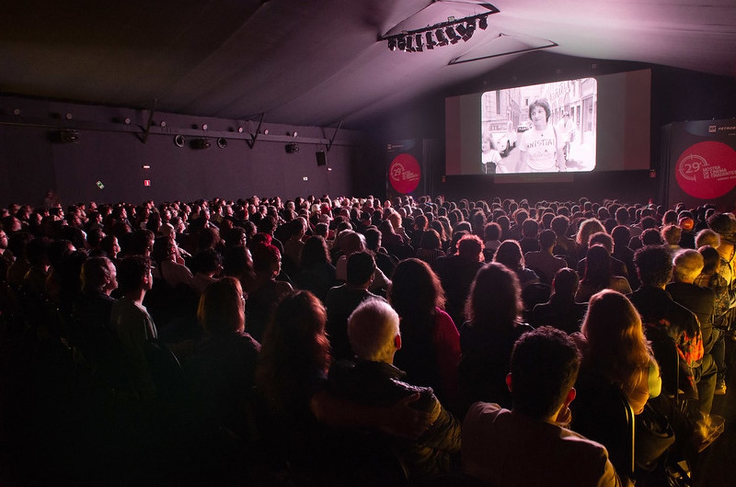 Documentário "Anistia 79" é o grande vencedor do Festival de Tiradentes