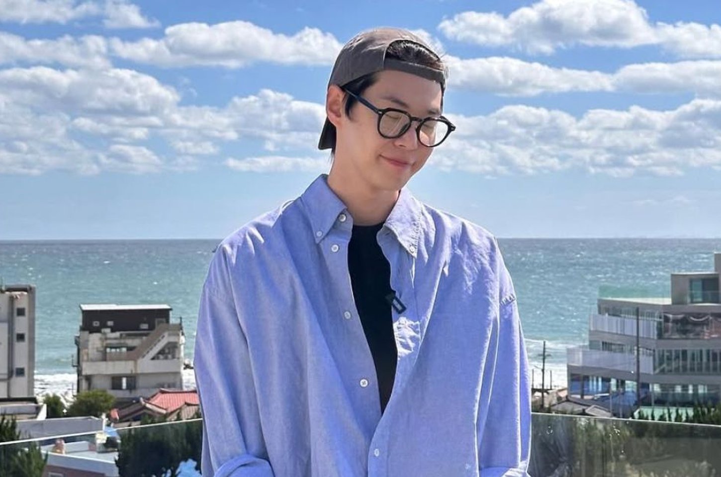 Doyoung do NCT lança 'Promise' ao se alistar no exército obrigatório da Coreia do Sul