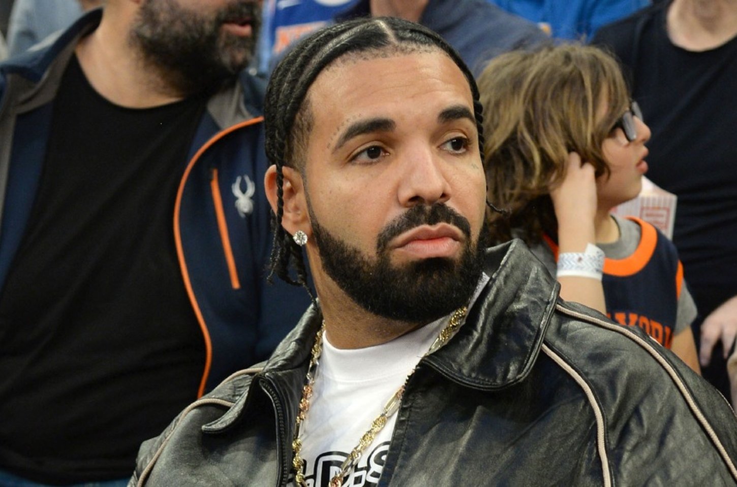Drake lança trilogia 'ICEMAN', 'HABIBTI' e 'MAID OF HONOUR' e reafirma domínio nos streams