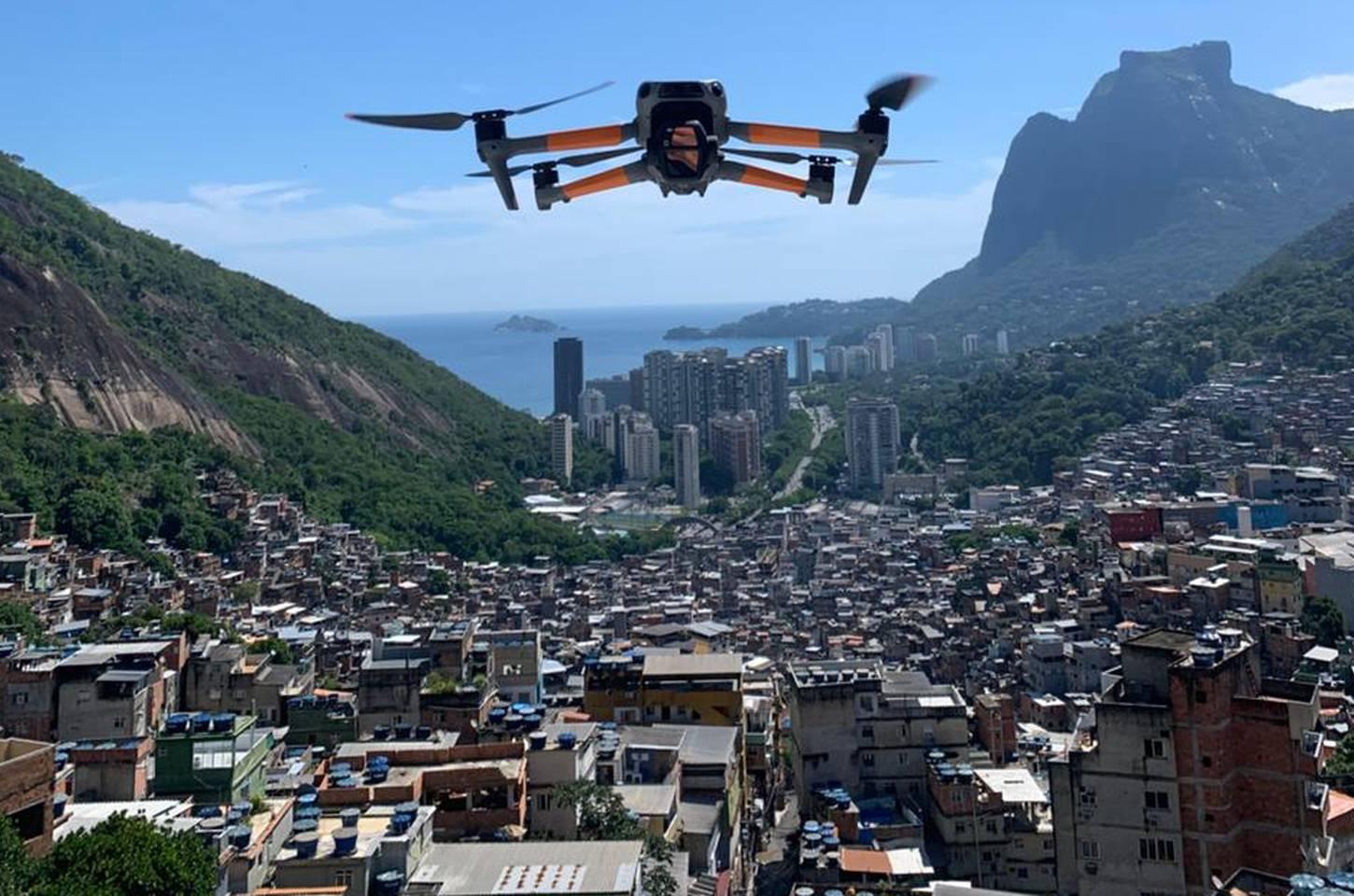 Drones e turismo nas favelas cariocas: uma nova perspectiva