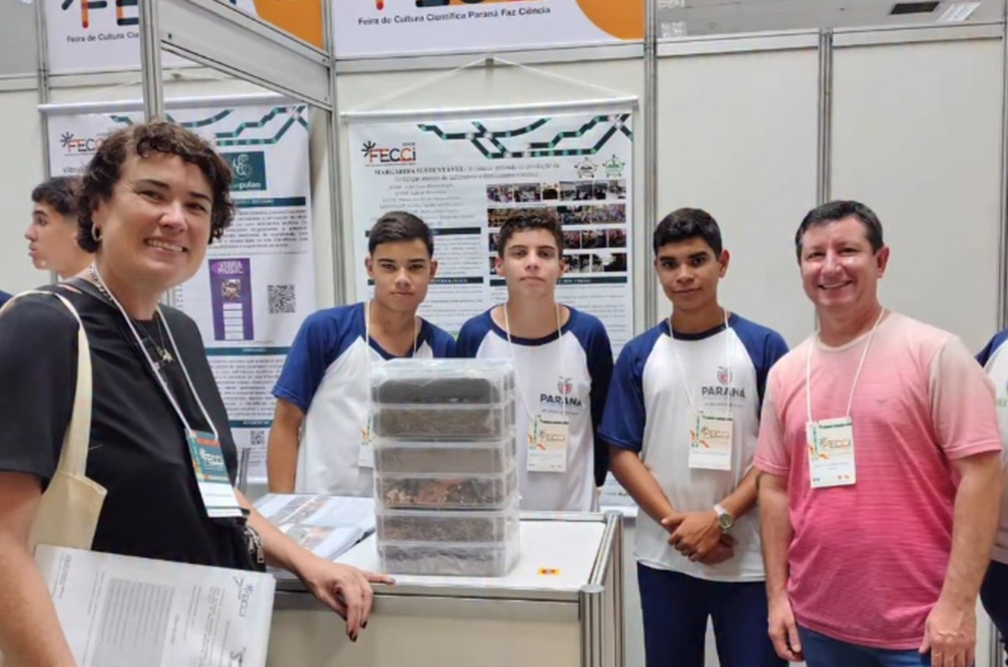 Escolas do Paraná representam o estado em encontro nacional de ciência