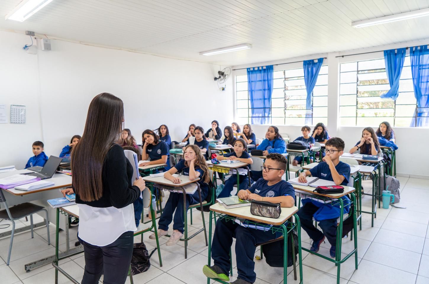 Escolas do Paraná terão nova chance de aderir ao programa Parceiro da Escola