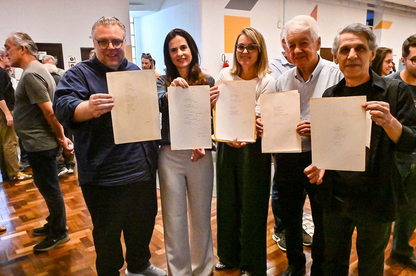 Escritos perdidos de Paulo Leminski são devolvidos após 44 anos