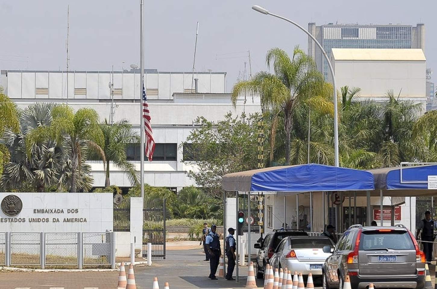 Estados Unidos suspendem vistos de imigração para brasileiros e outros 74 países