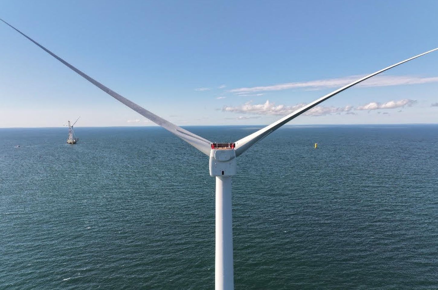 EUA pausam megaprojetos eólicos offshore por risco de segurança nacional