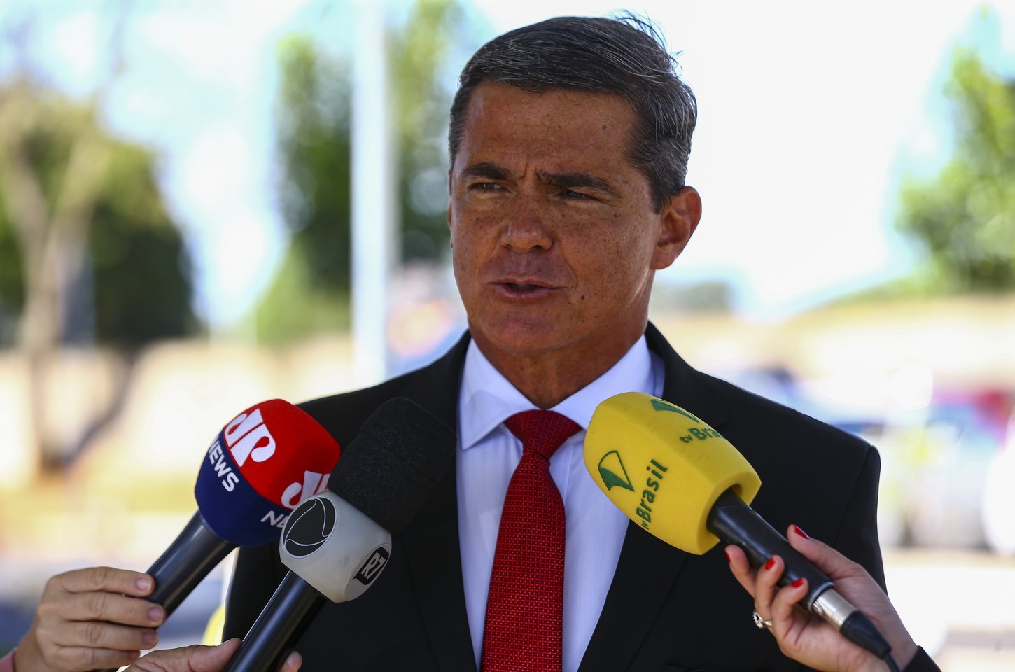 Exército informa que general preso preenche requisitos para visita íntima