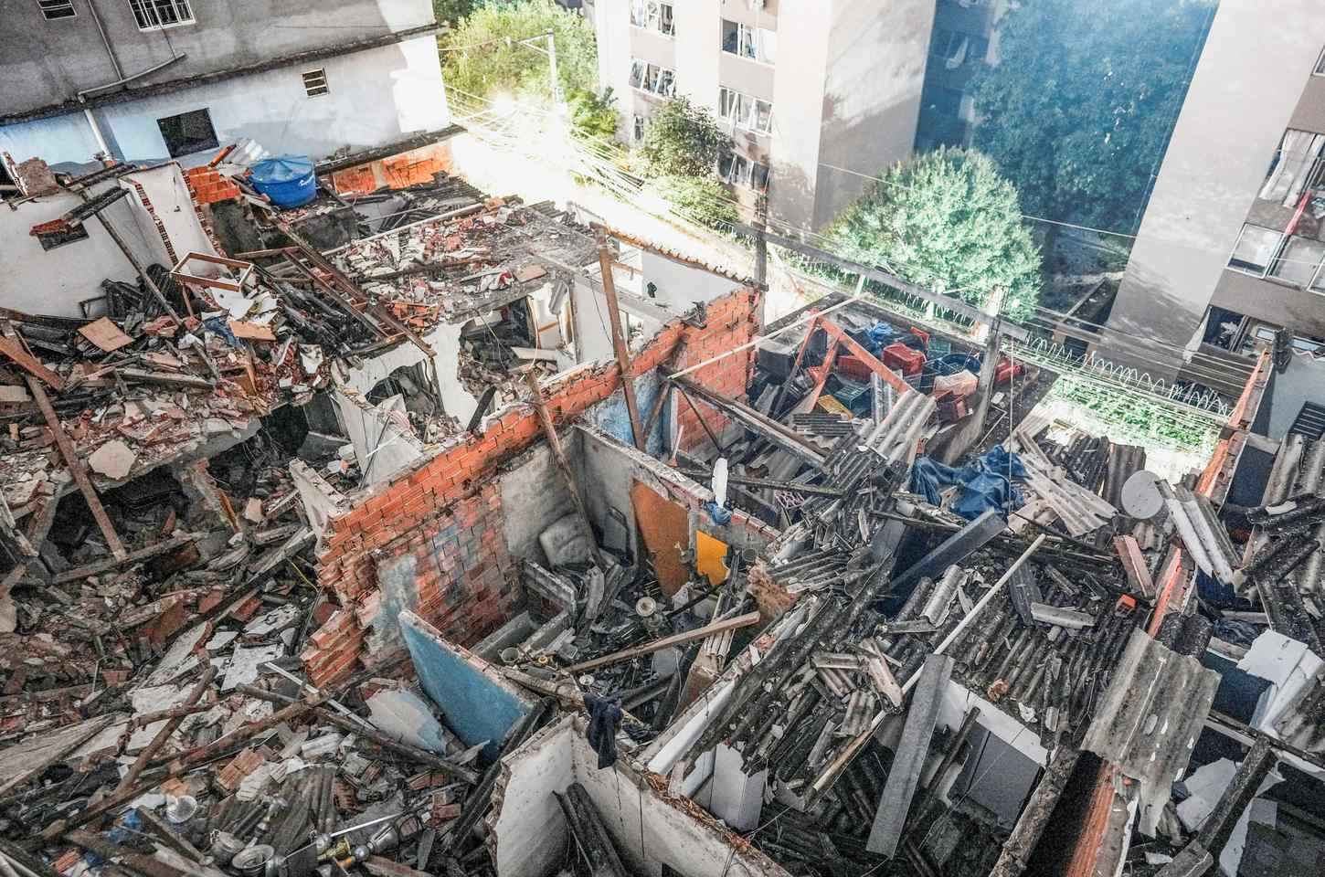 Explosão no Jaguaré deixa rastro de destruição e incertezas para famílias