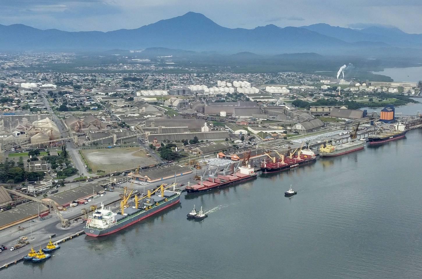 Exportações do Paraná crescem 7,74% e somam US$ 2,24 bilhões em abril