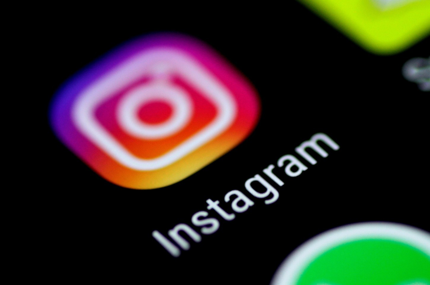 Falha em redes sociais da Meta afeta busca por políticos e instituições
