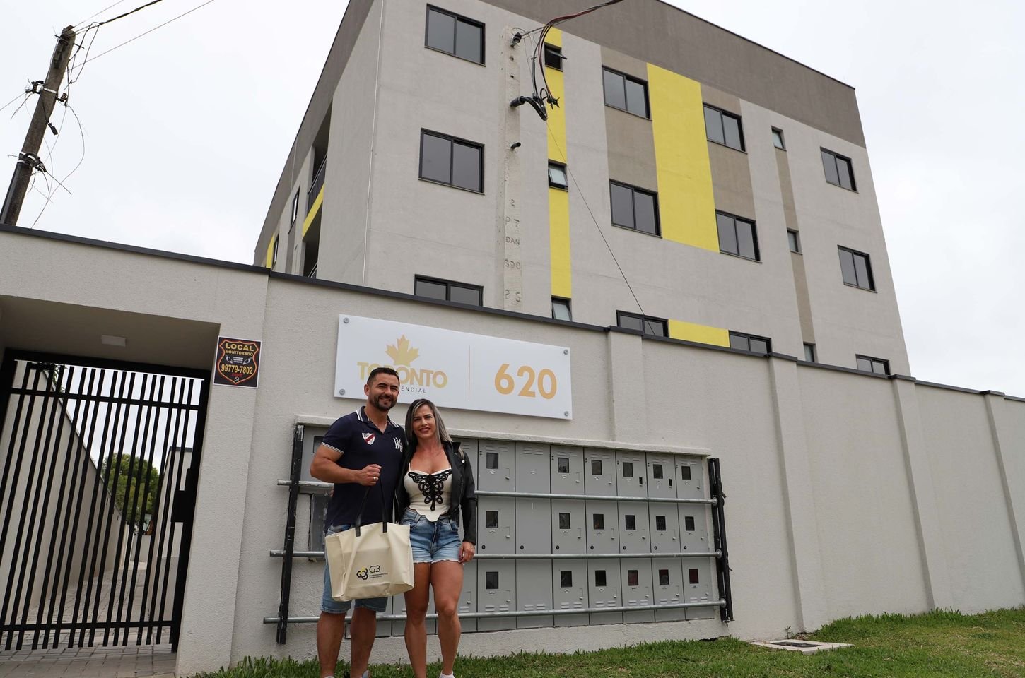 Famílias de Pinhais conquistam moradia própria com apoio do estado