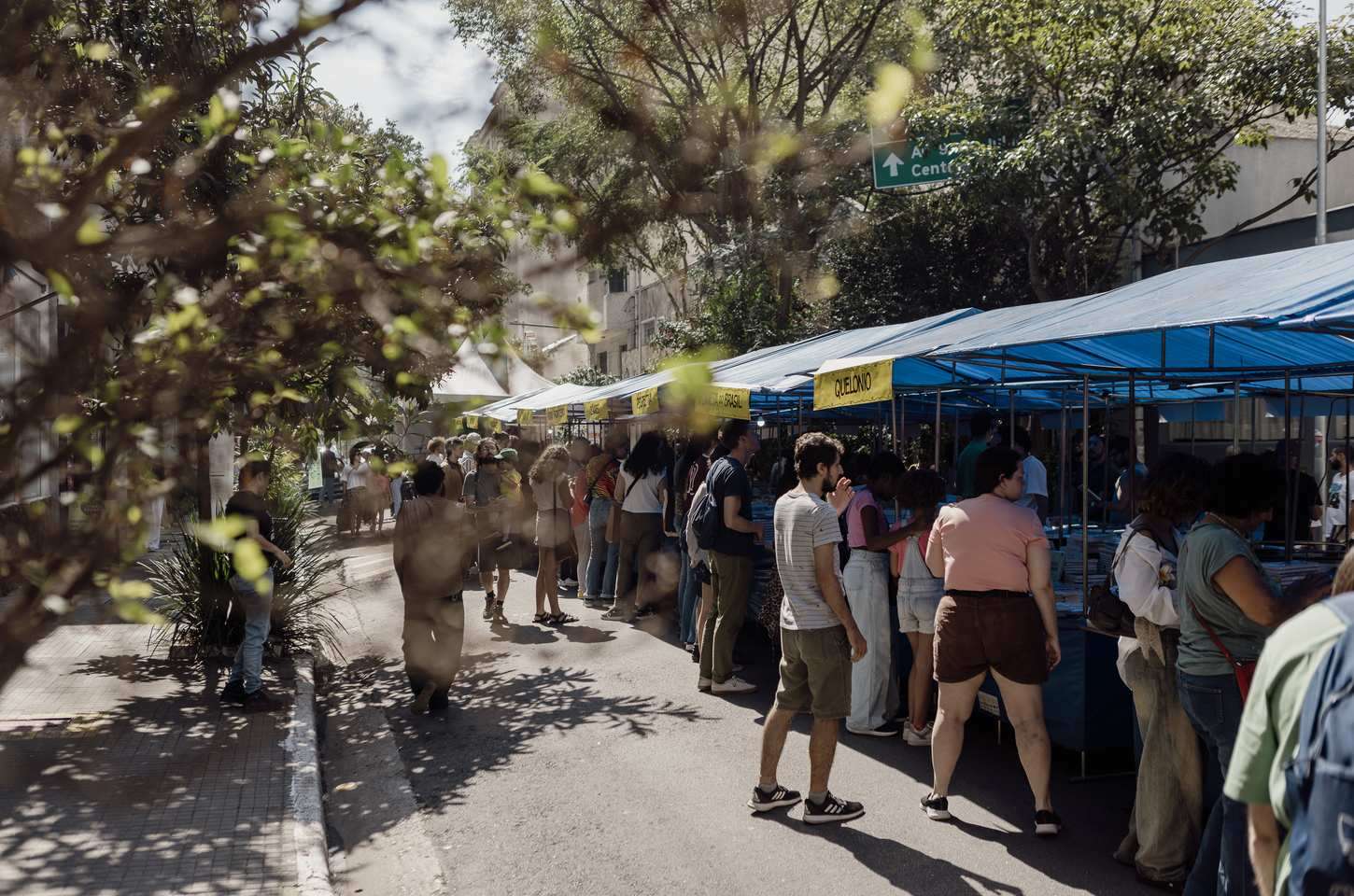 Feira do Livro da Rocha ocupa Bixiga com programação gratuita