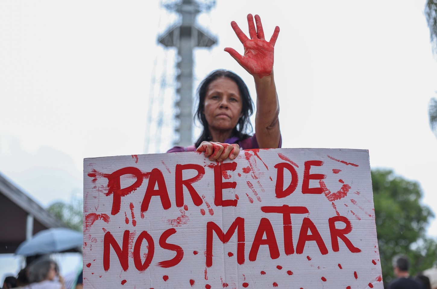 Feminicídio no Rio expõe falhas em medidas protetivas no dia do pacto nacional