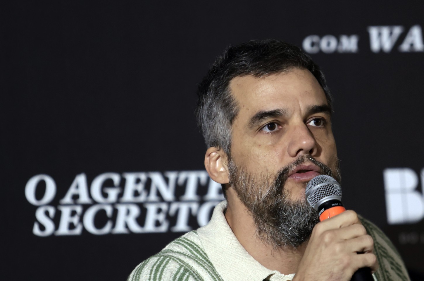 Filme brasileiro faz história com dupla vitória no Globo de Ouro