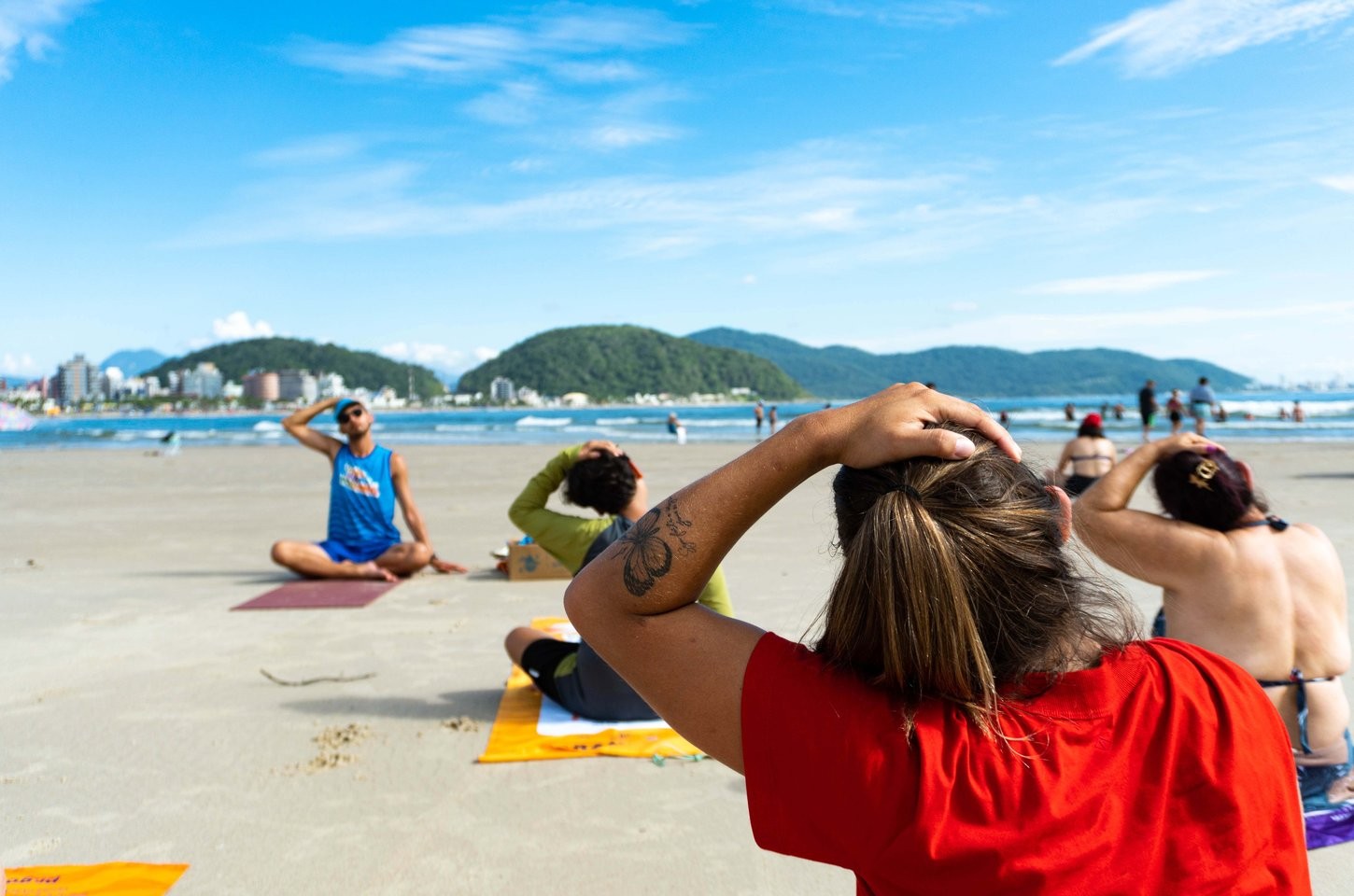 Fim de semana no litoral paranaense terá calor, tempestades e alertas