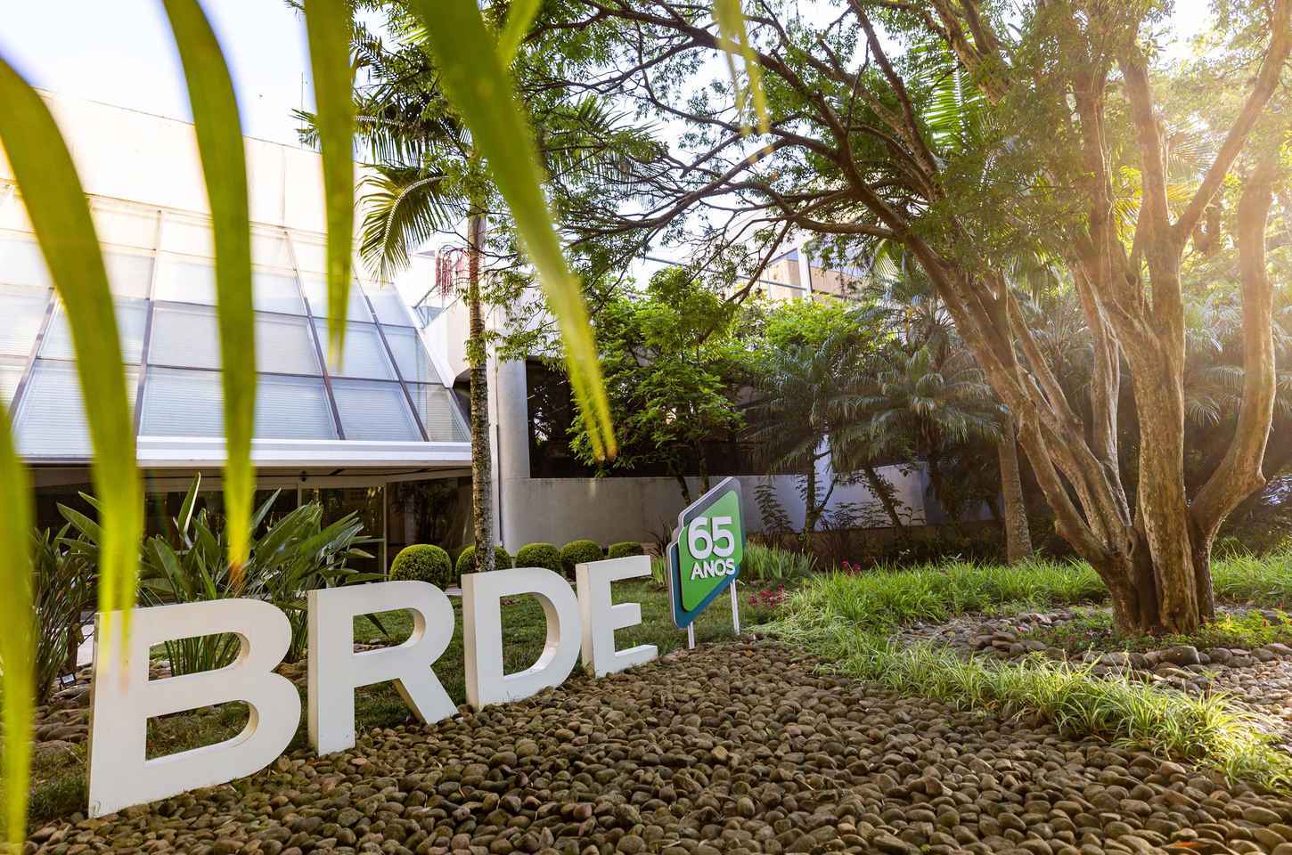 Fitch reafirma nota BB do BRDE e mantém rating nacional AAA