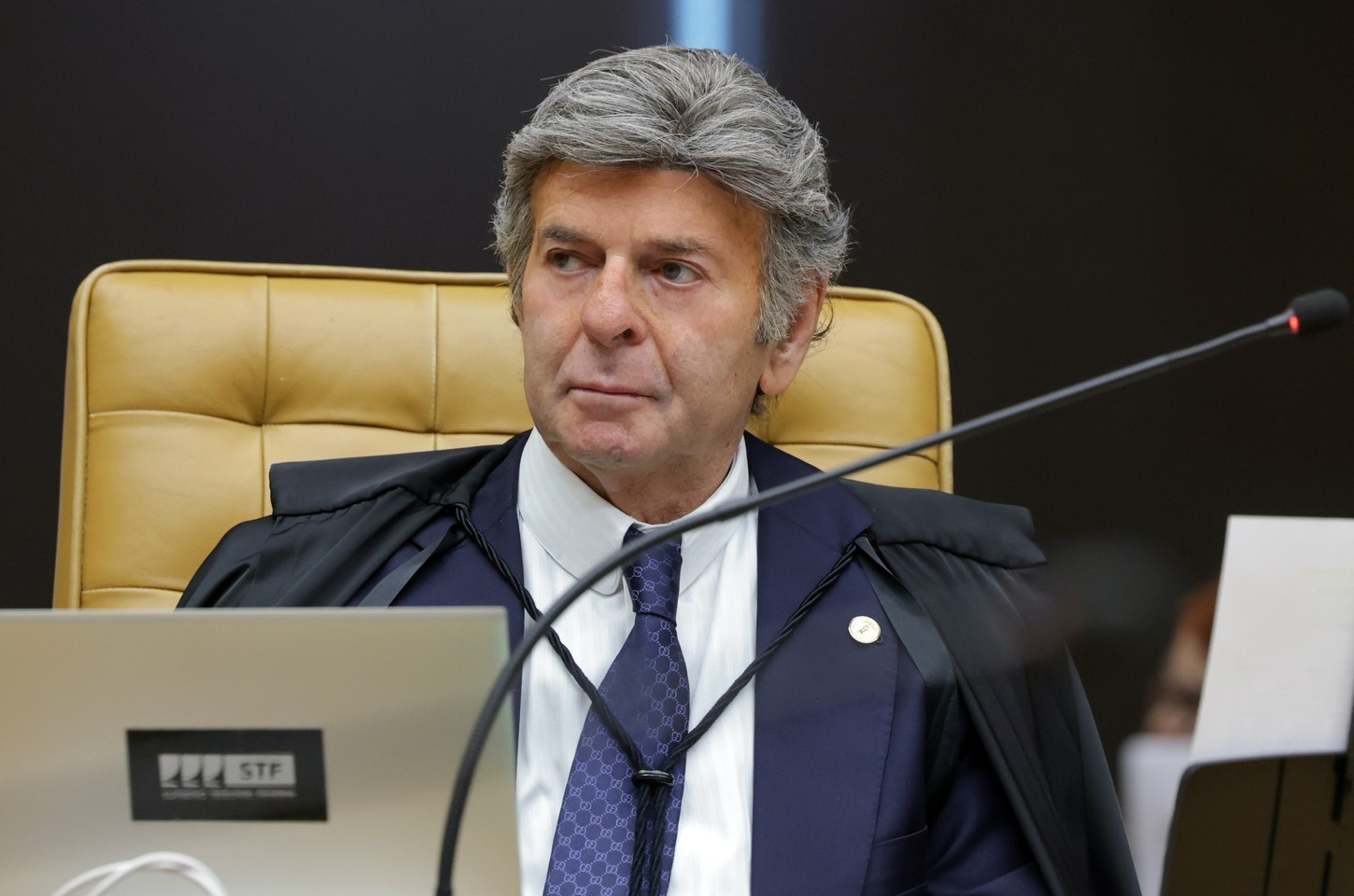 Fux vota contra eleições diretas para governador do Rio