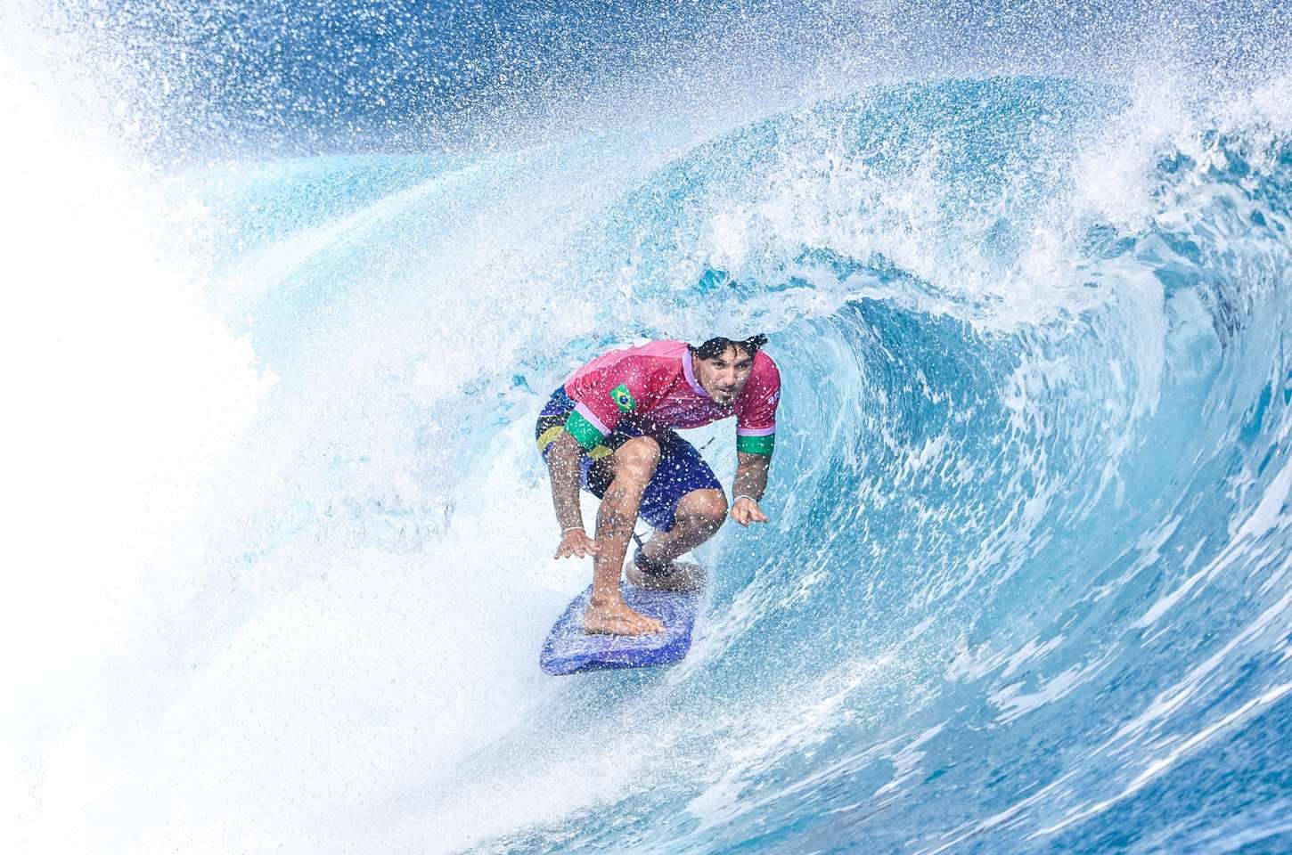 Gabriel Medina anuncia retorno ao circuito mundial de surfe em 2026