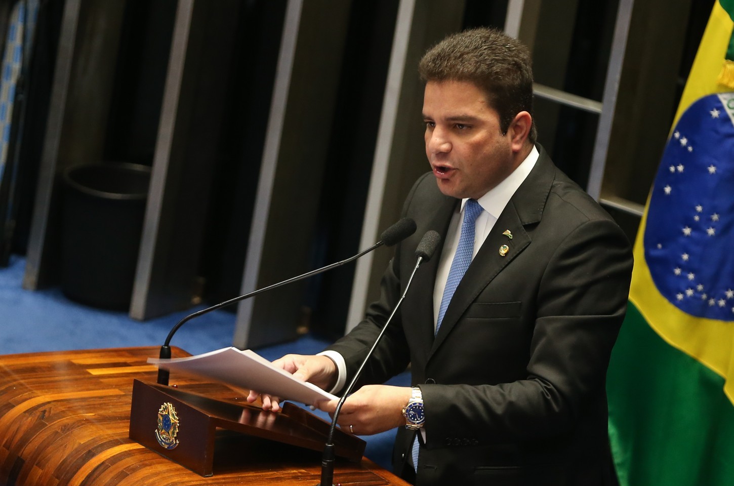 Gilmar Mendes suspende ação penal contra Gladson Cameli no STJ