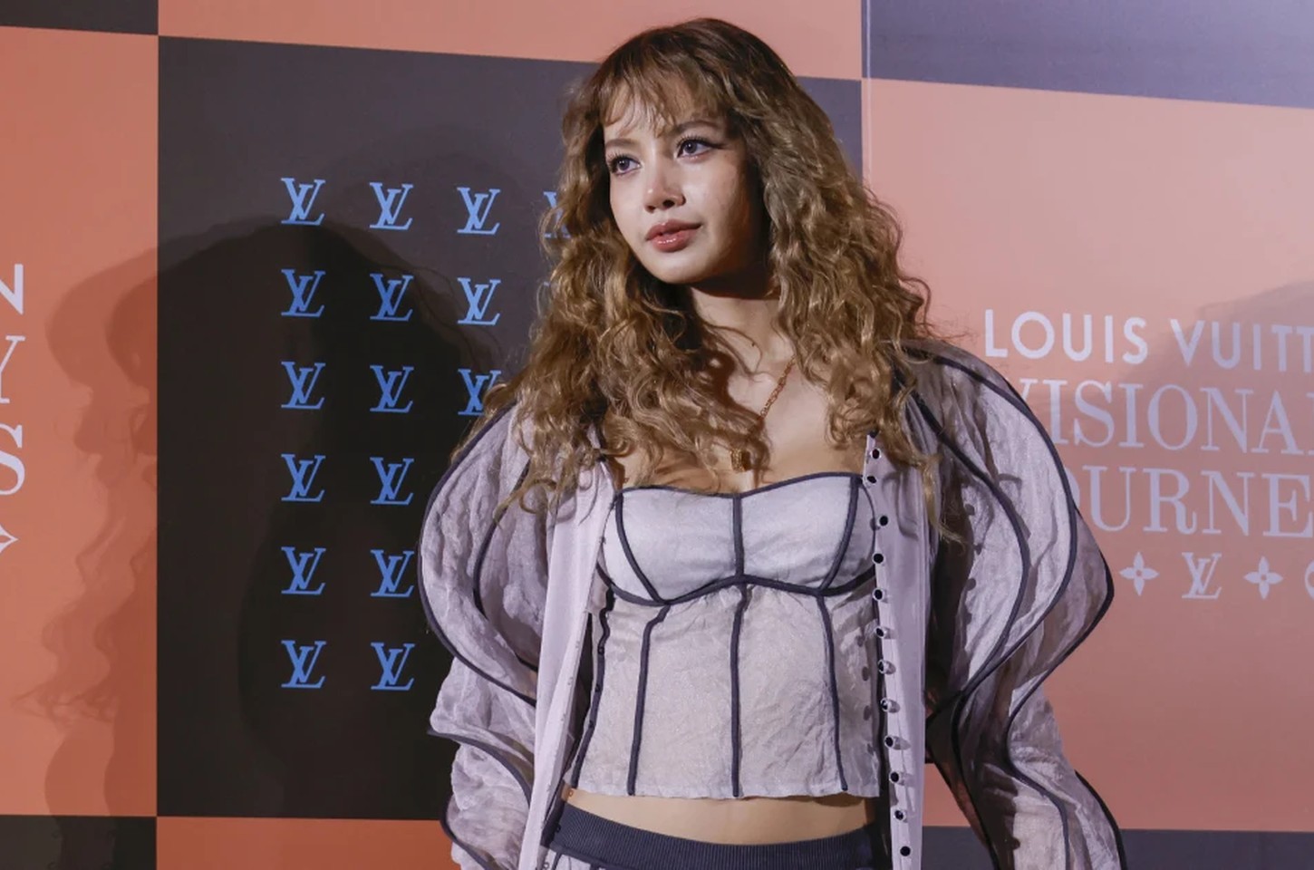 Globo de Ouro terá Lisa do BLACKPINK e Wagner Moura como destaques