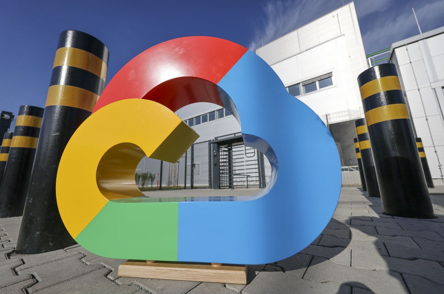 Google e Intel ampliam parceria em chips para IA e nuvem