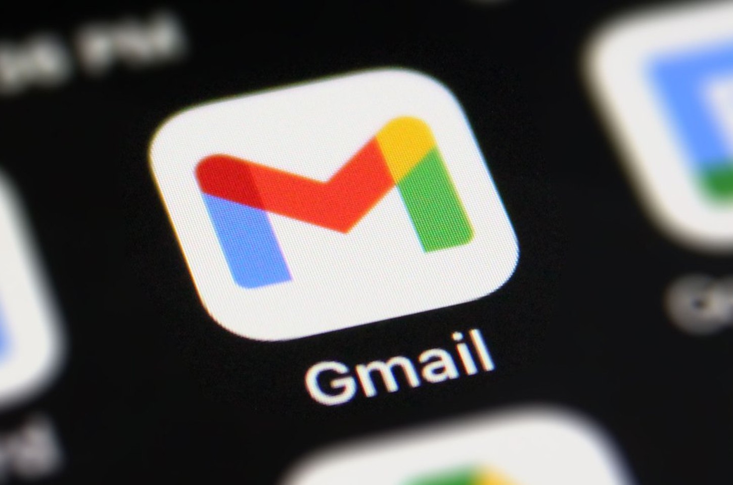 Google integra IA no Gmail para resumir e-mails automaticamente