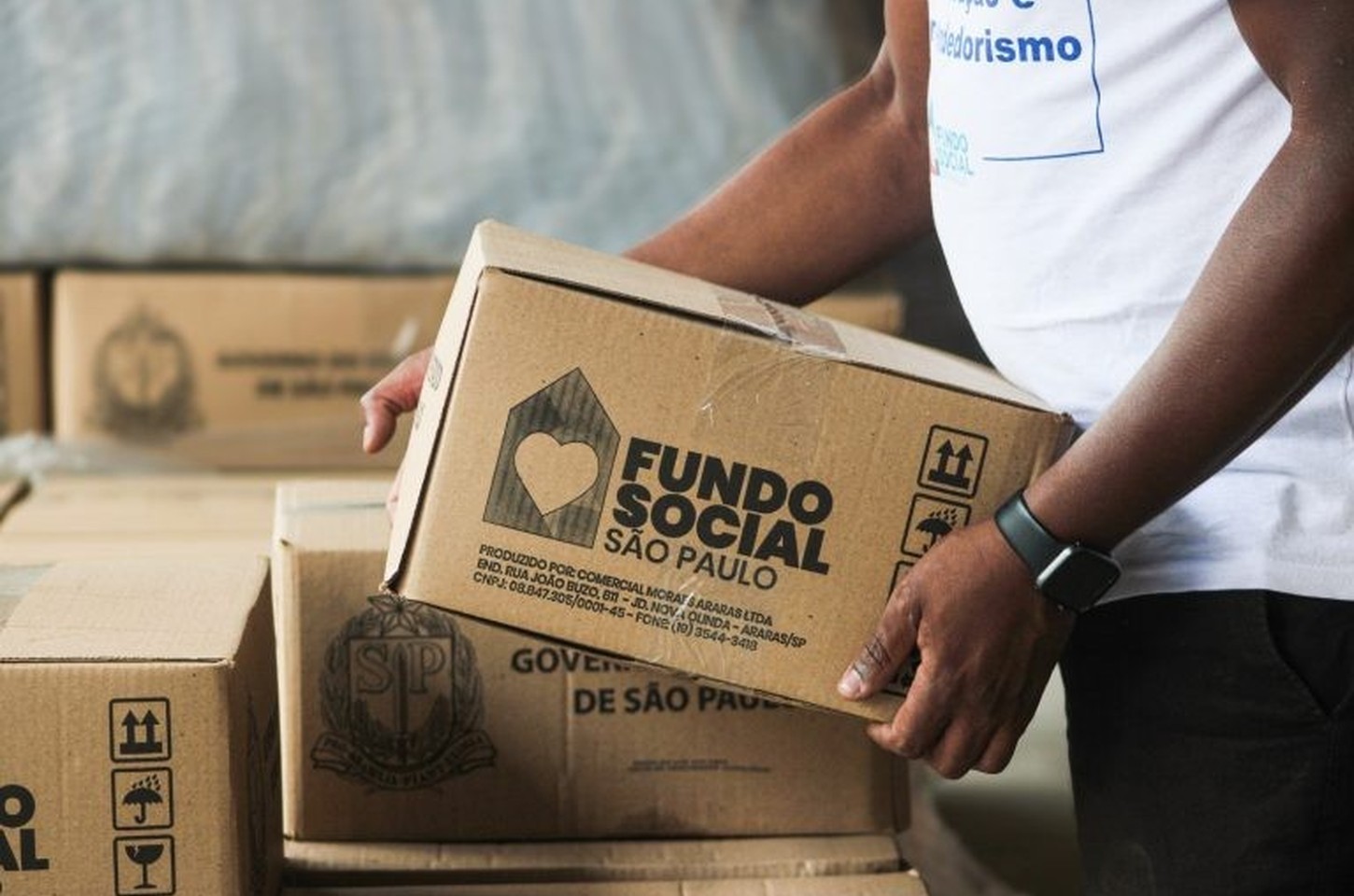 Governo de São Paulo inicia distribuição de 155 mil cestas básicas em 2026