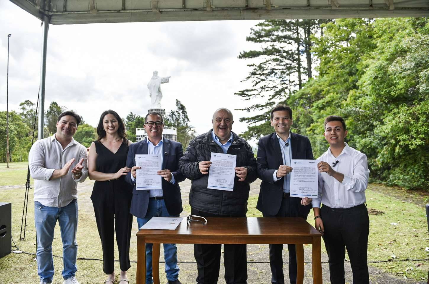 Governo do Paraná firma parcerias com a Lapa para revitalizar parques