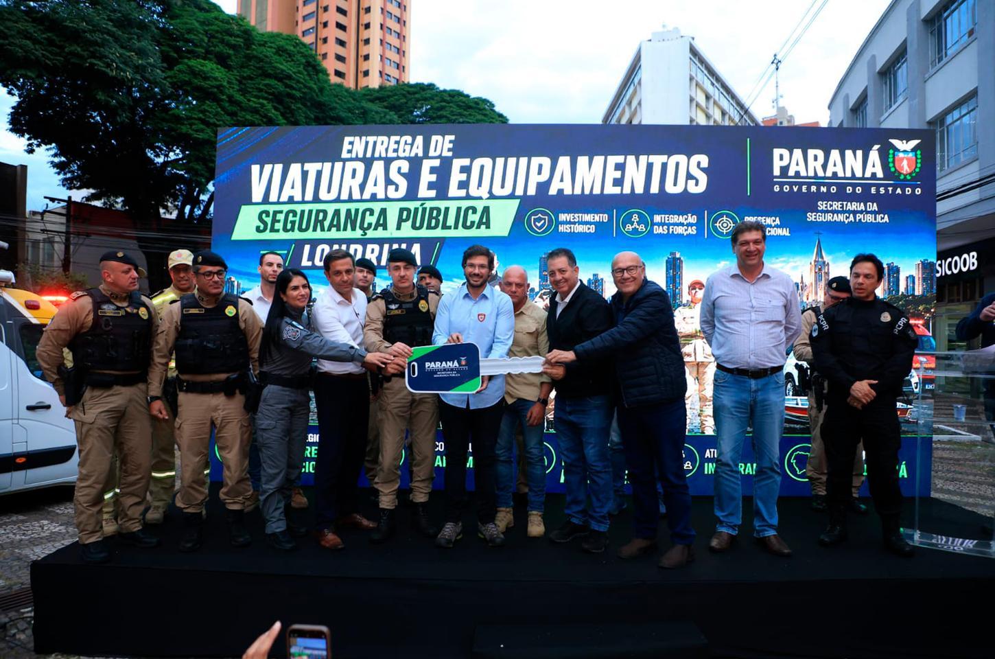 Governo entrega 63 novas viaturas para reforçar segurança em Londrina e região