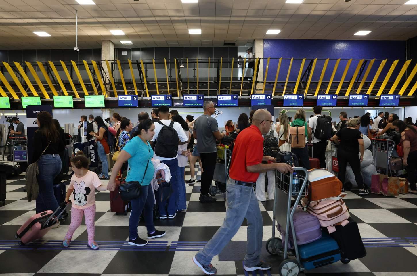 Governo federal anuncia R$ 4,64 bilhões para modernizar 11 aeroportos