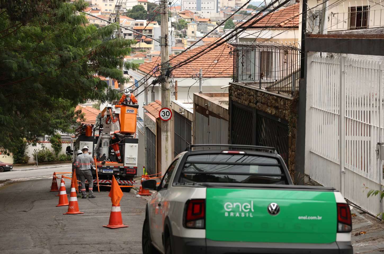 Governo pede fim da concessão da Enel em São Paulo após apagão
