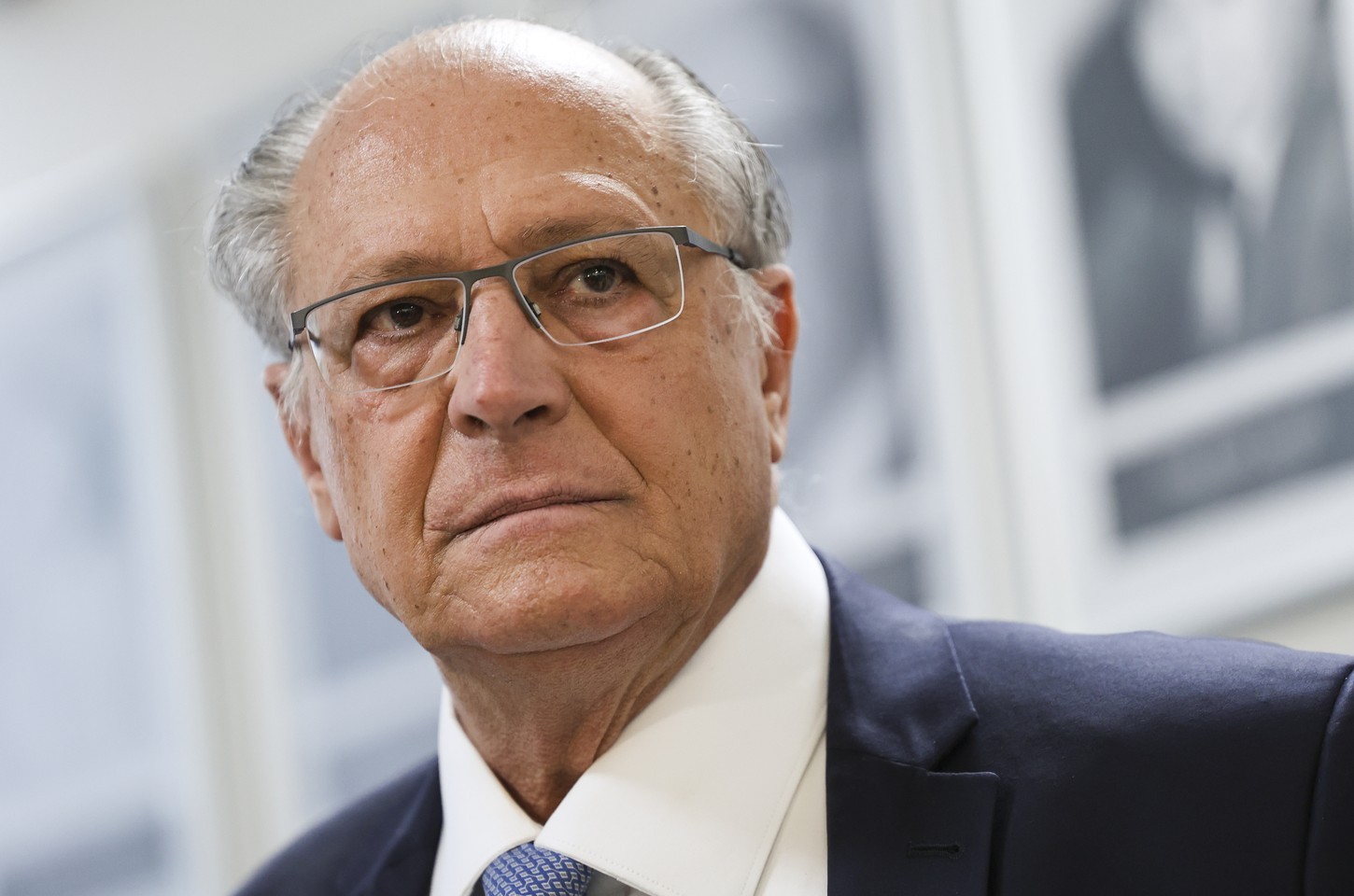Governo se posiciona contra quebra e prorrogação de patentes de medicamentos