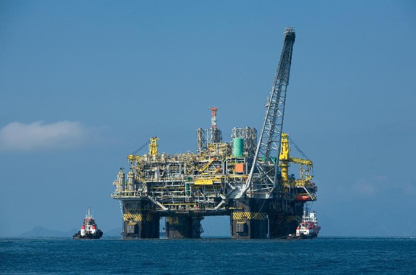 Greve de petroleiros da Petrobras completa três dias com ampla adesão