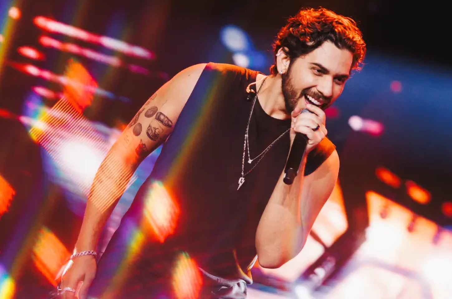 Gustavo Mioto vence Prêmio Circuito Sertanejo com show em Londrina
