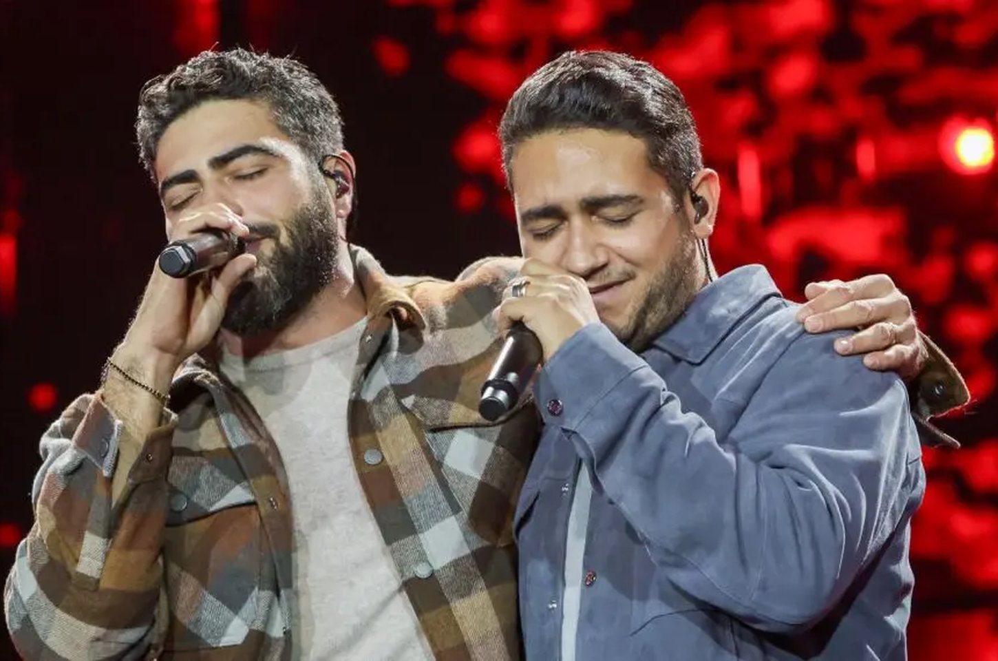Henrique e Juliano fazem show 'Manifesto Musical' no Maracanã