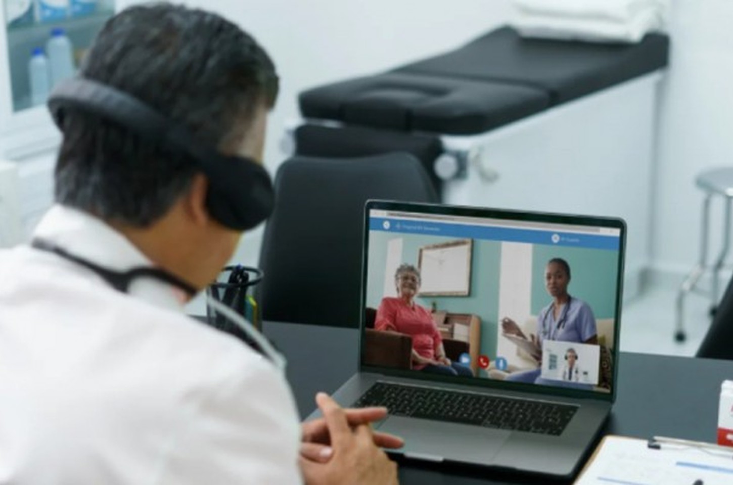 Hospital das Clínicas da USP ultrapassa 130 mil teleconsultas em 2025