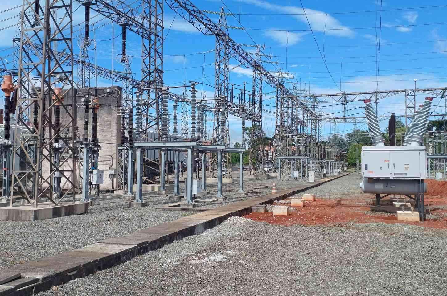 IAT altera regras de licenciamento para linhas de energia no Paraná