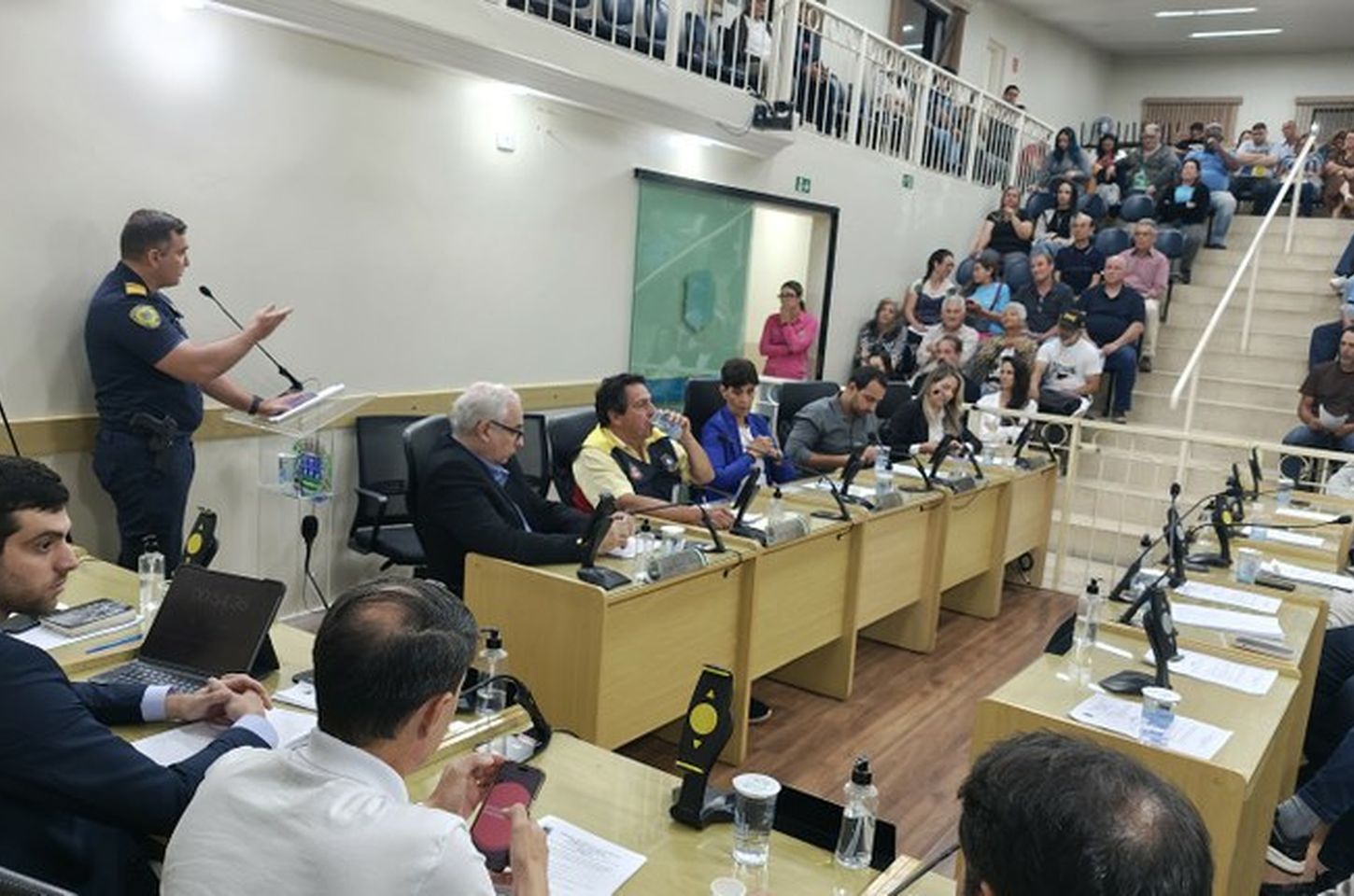 Ibiúna debate nova lei de silêncio com participação popular em audiência pública