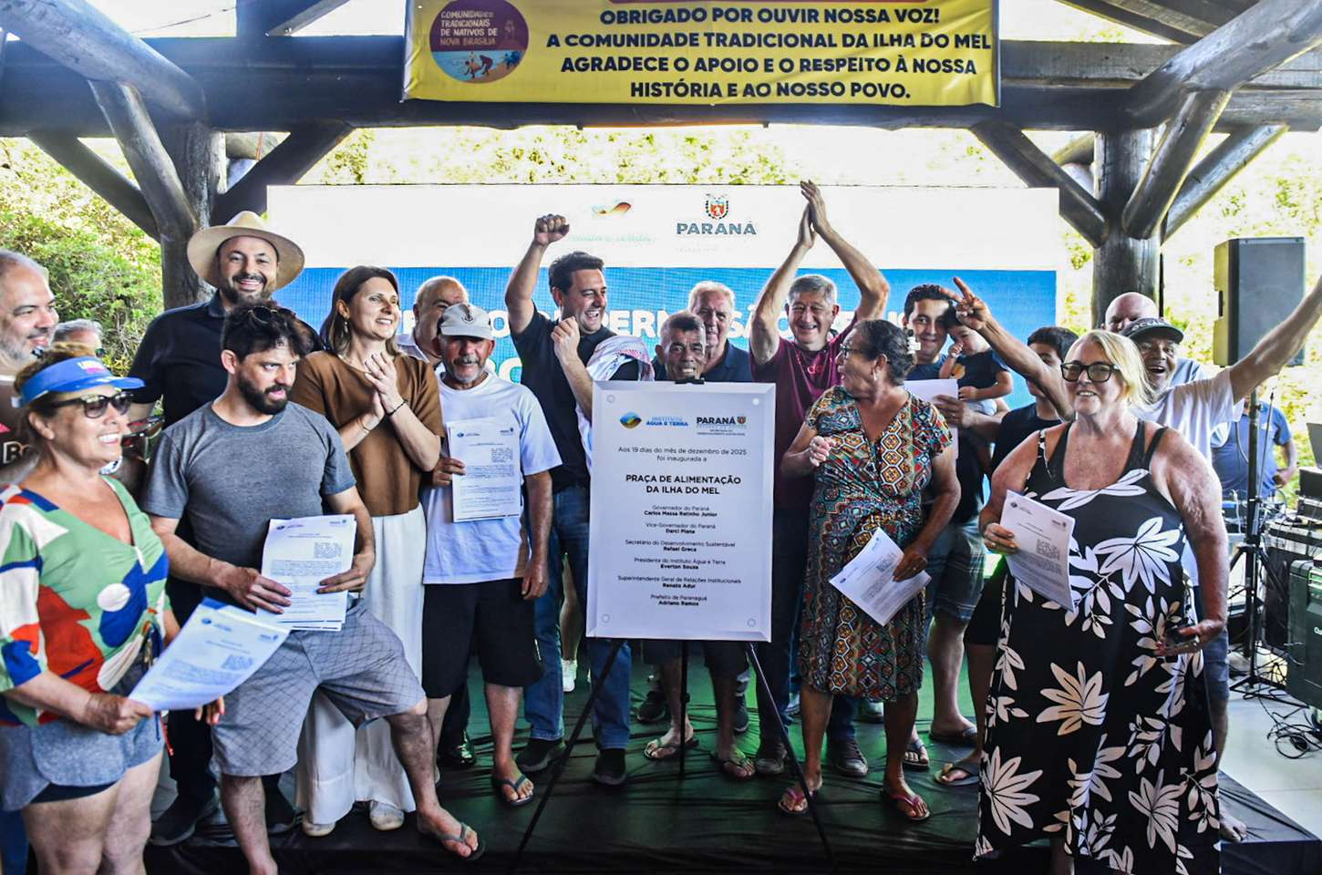 Ilha do Mel celebra regularização fundiária e conquistas para moradores