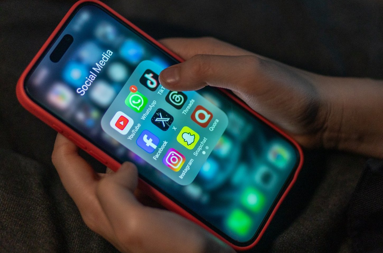 Índia pode adotar proibição de redes sociais para menores de 16 anos