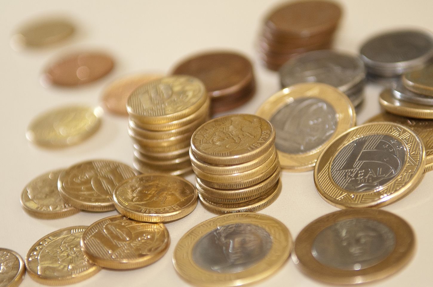 Inflação tem alta para famílias de baixa renda em abril, diz Ipea