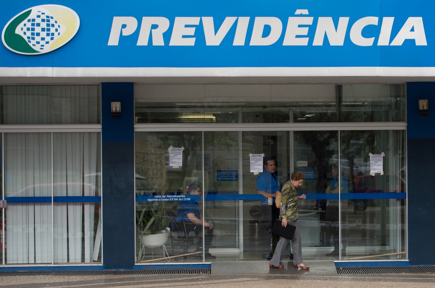 INSS fecha agências para manutenção dos sistemas da Dataprev