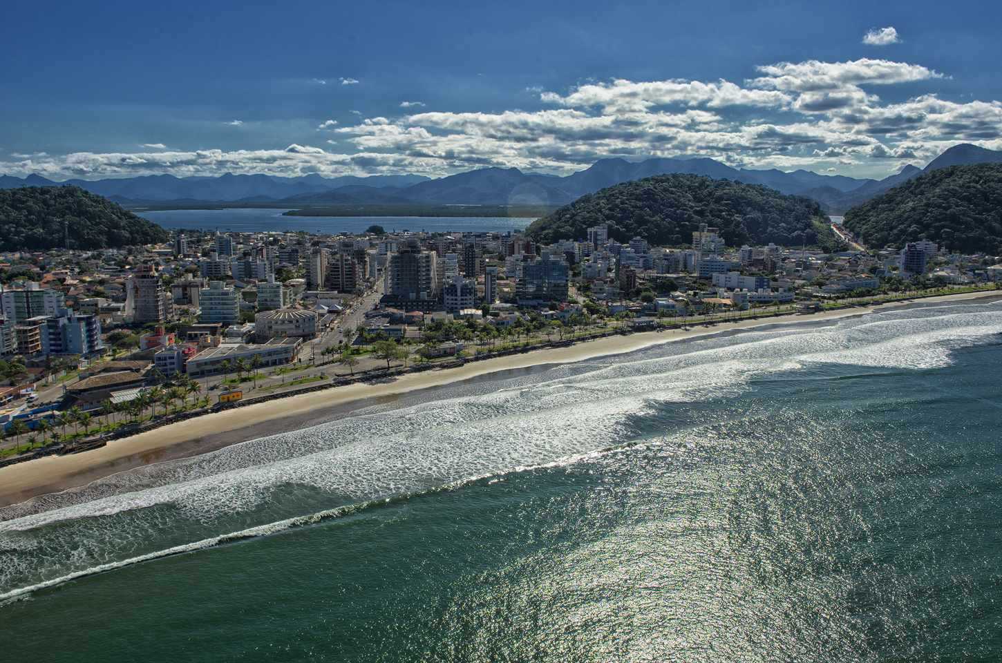 Investimentos no litoral do Paraná disparam 246% em 2025