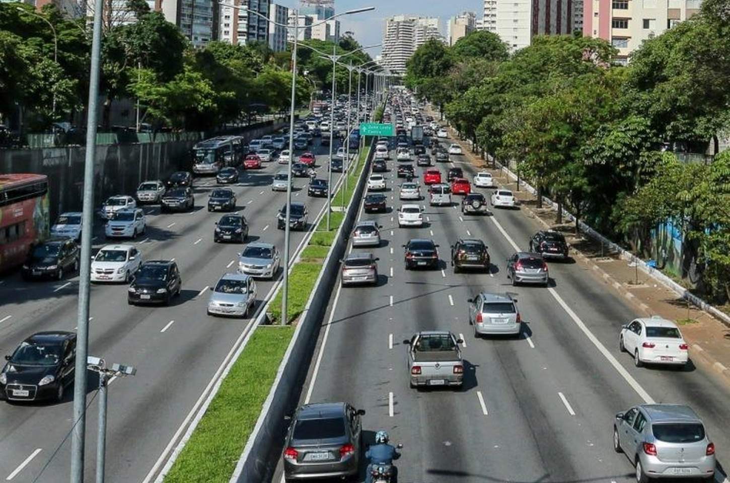 IPVA 2026: atenção ao vencimento da 4ª parcela após feriado de Tiradentes